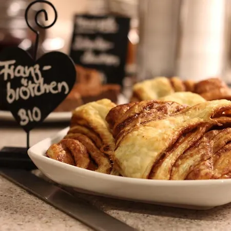 فندق Sonnenhuegel